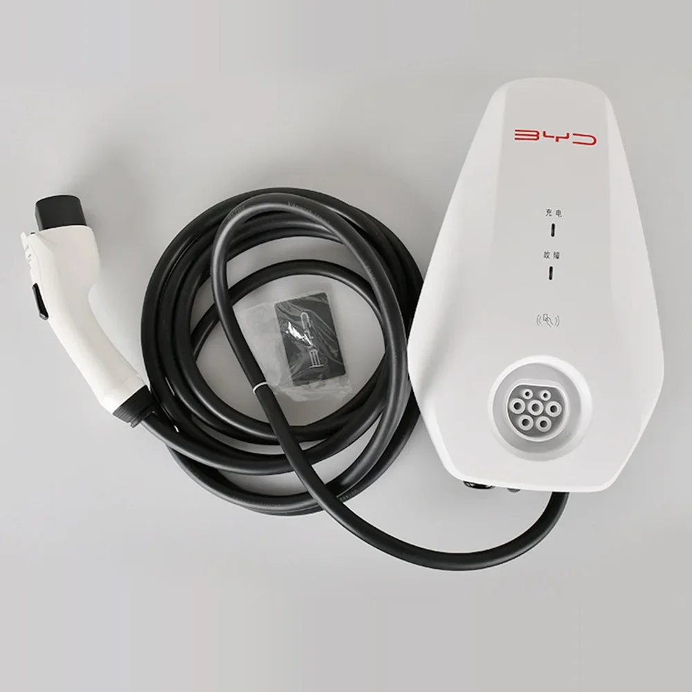 Estación de carga BYD montada  - Home Ev Charger reseña y precio